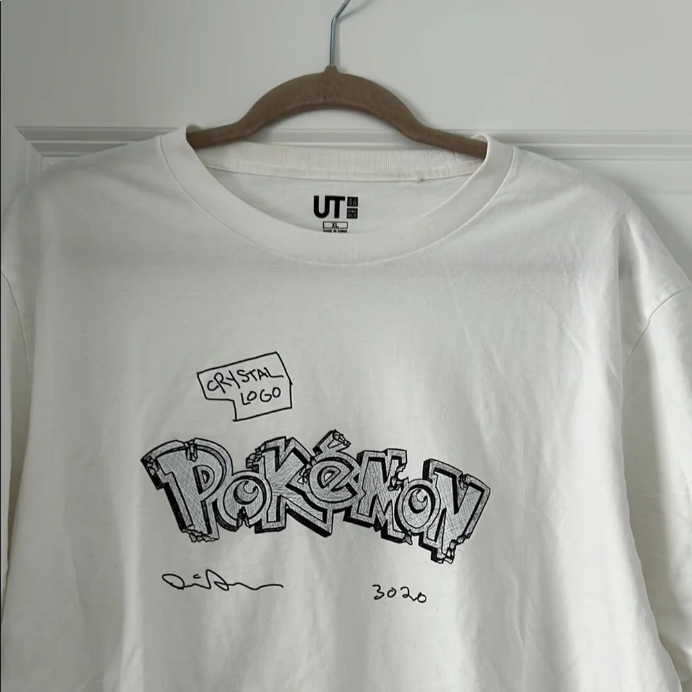 Uniqlo x Pokémon White Short Sleeve Tee - Picture 2 of 5